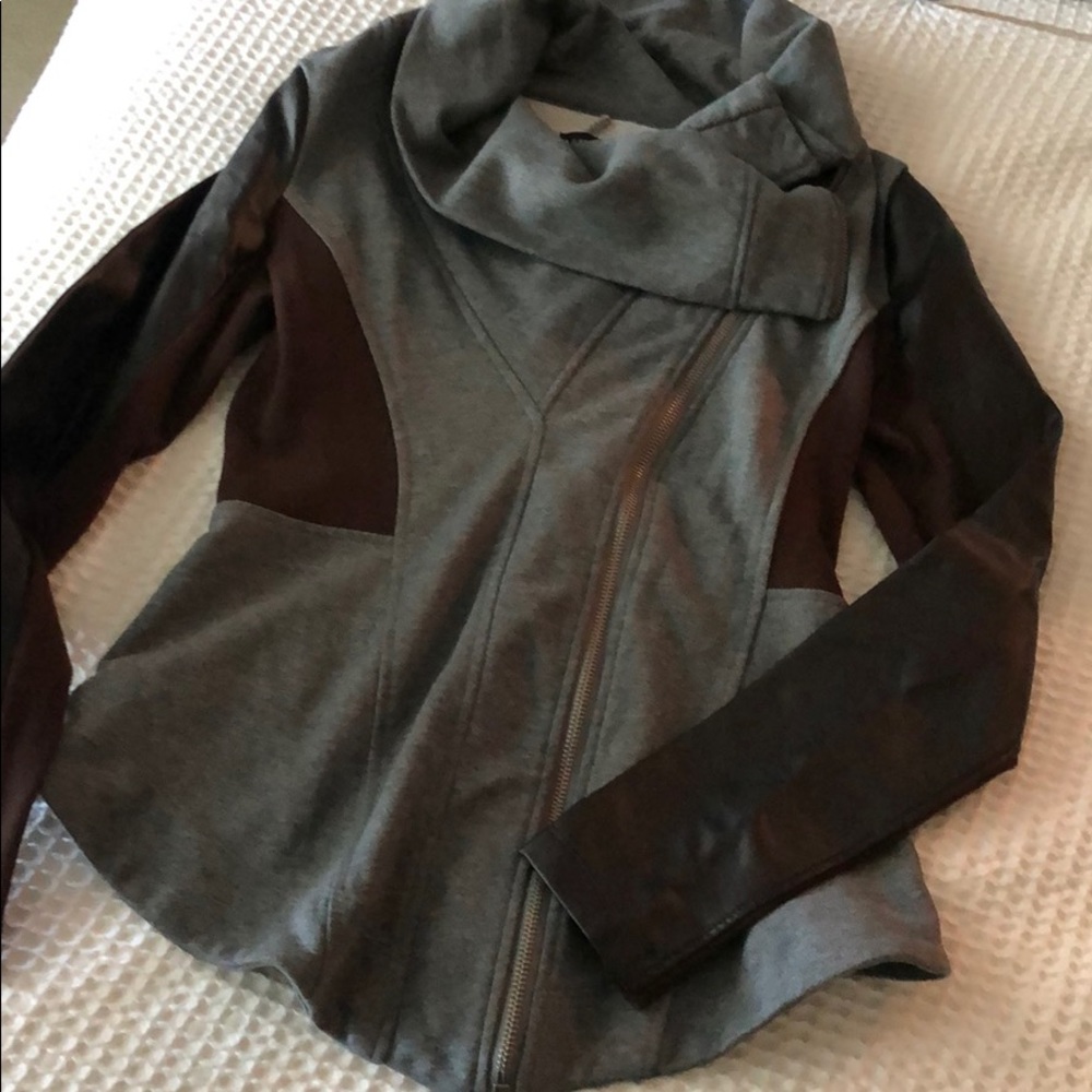 Venus jacket